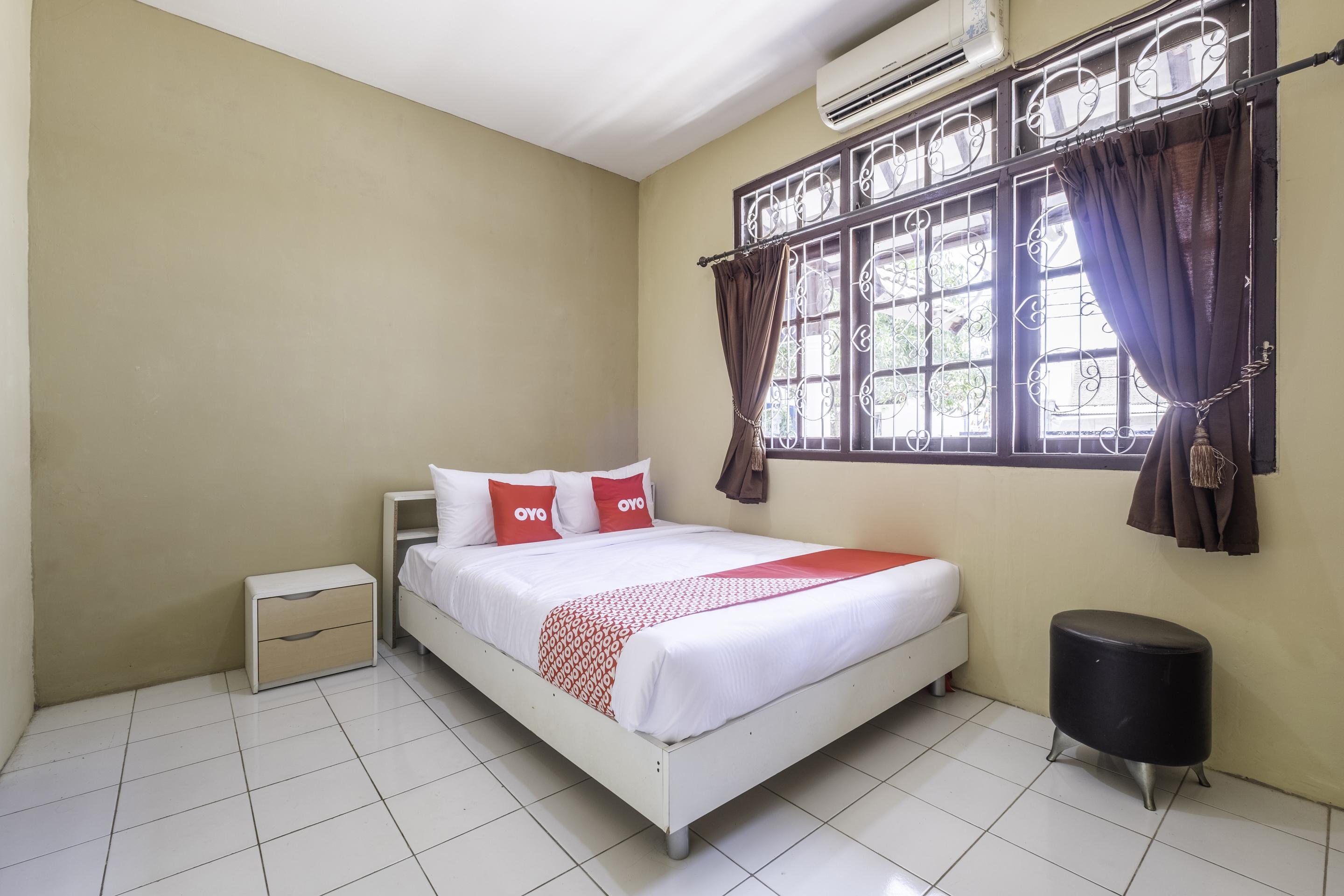 Super Oyo 1568 Stasiun Ka Cirebon Guest House Exteriér fotografie