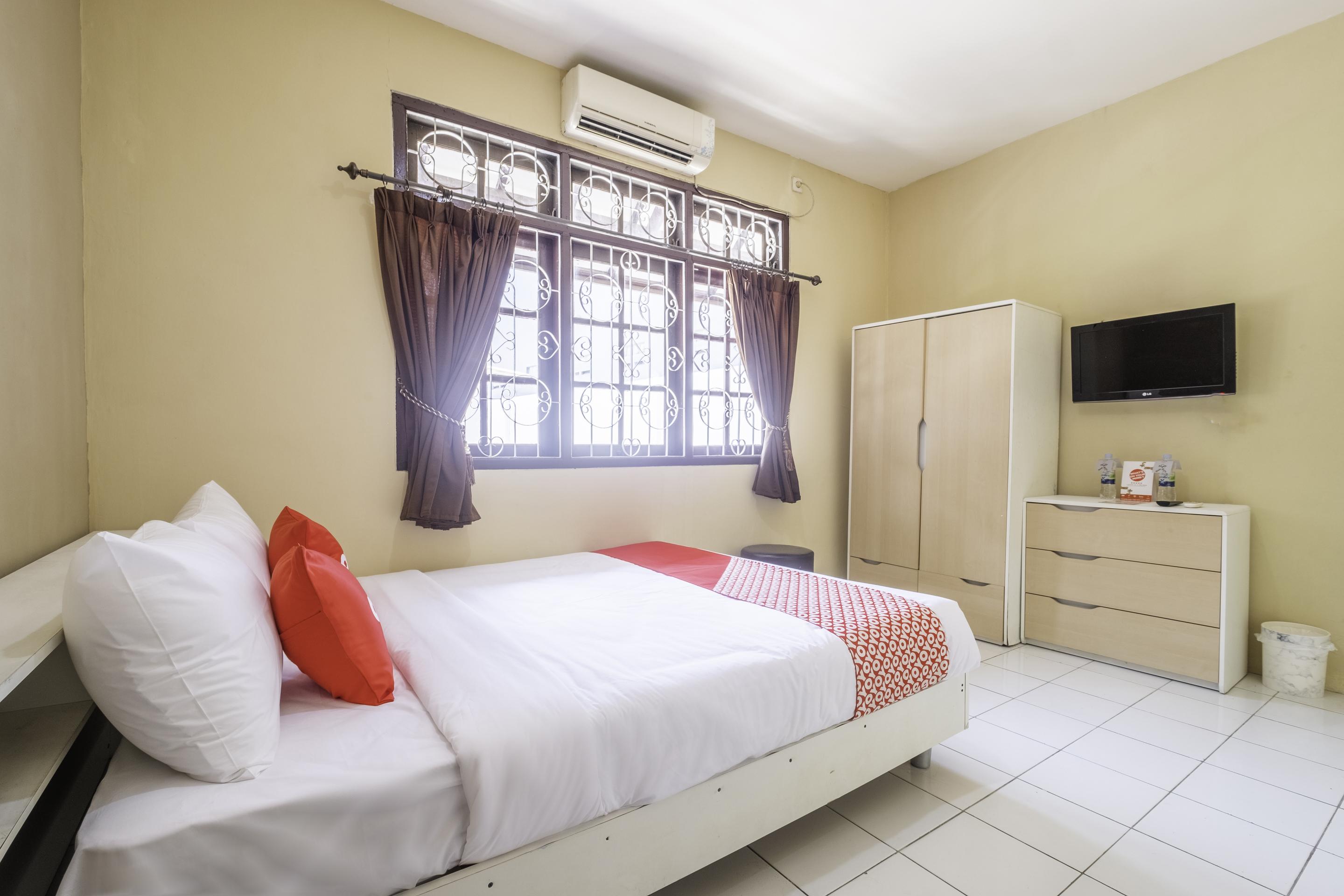 Super Oyo 1568 Stasiun Ka Cirebon Guest House Exteriér fotografie
