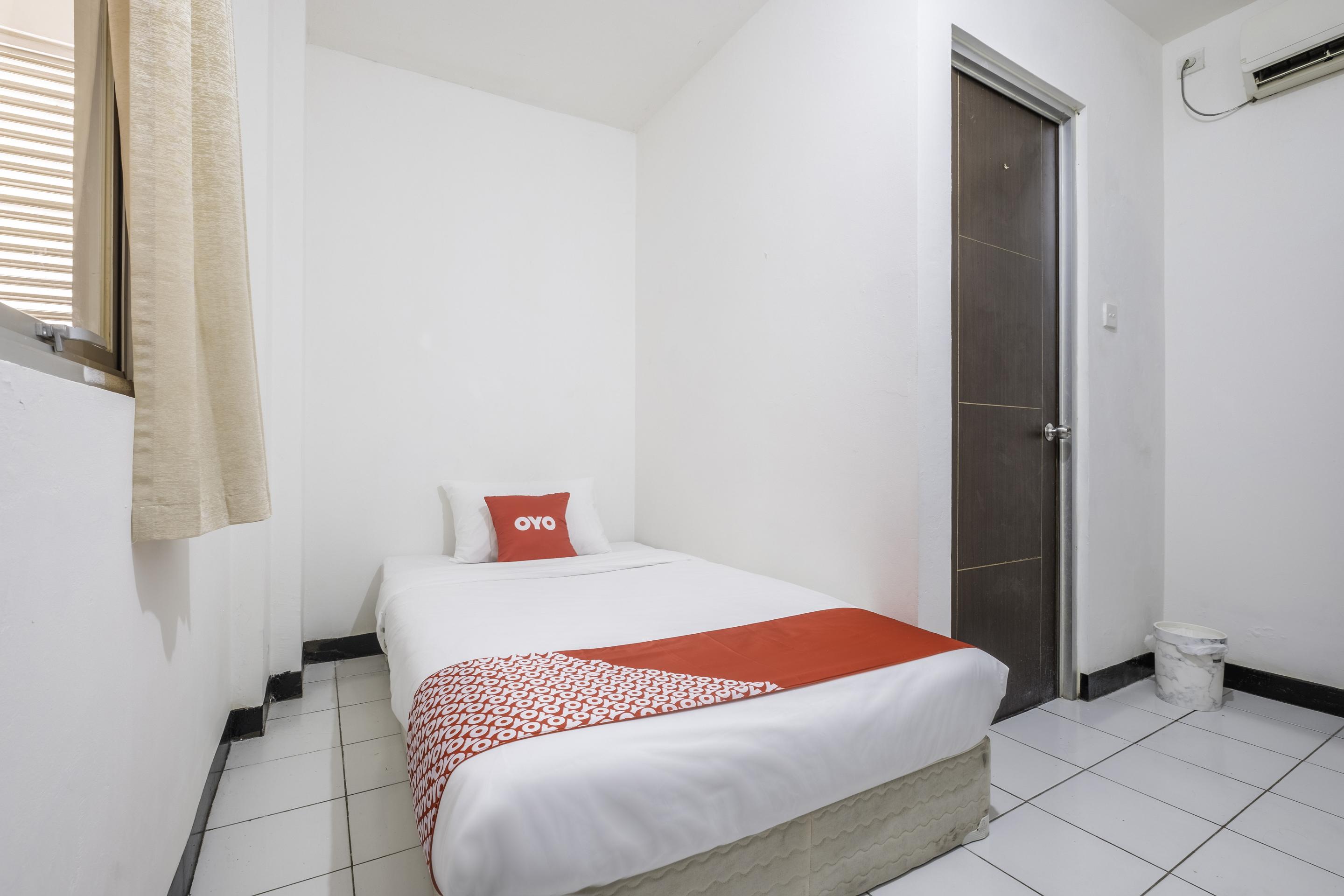 Super Oyo 1568 Stasiun Ka Cirebon Guest House Exteriér fotografie
