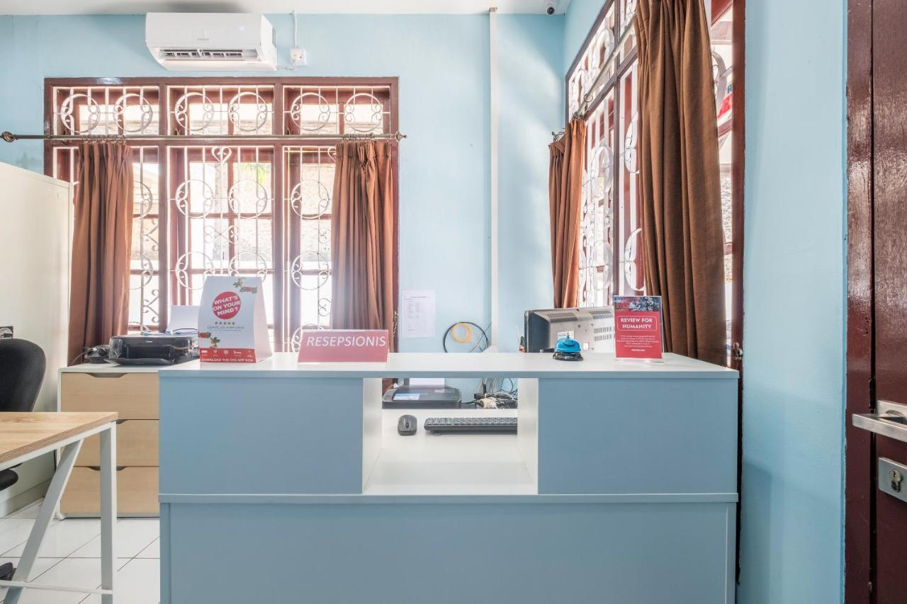 Super Oyo 1568 Stasiun Ka Cirebon Guest House Exteriér fotografie