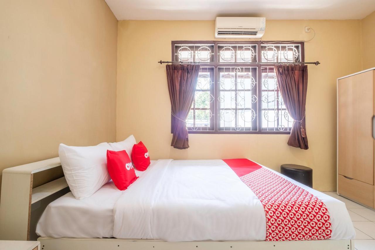 Super Oyo 1568 Stasiun Ka Cirebon Guest House Exteriér fotografie
